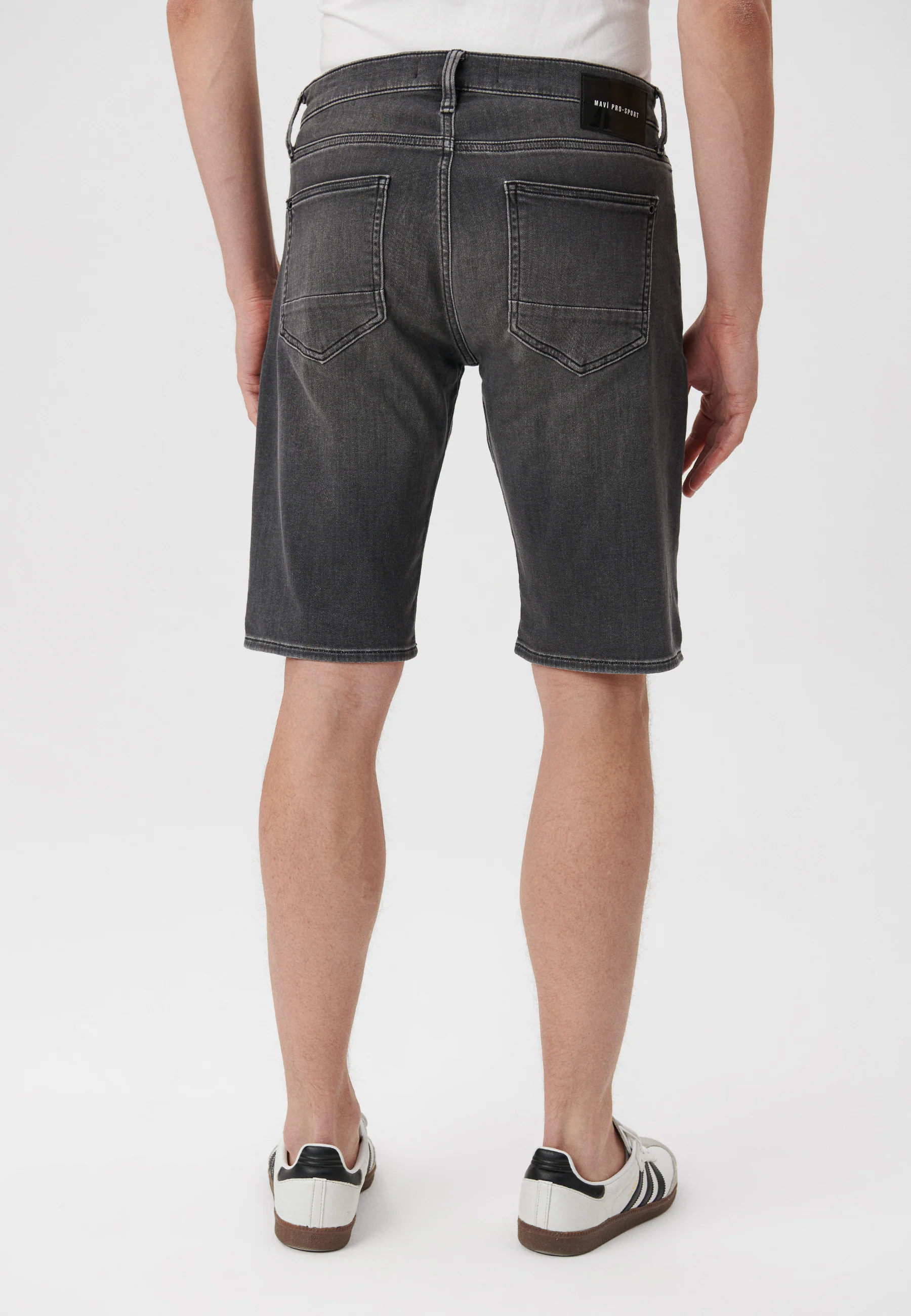 Mavi TIM | Skinny Fit Shorts / Jeansshort in grau 